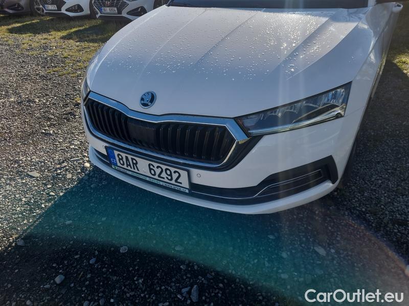  Skoda  Octavia  Combi (NX3)(2020) Oct.Combi 1.5TSI 110 Style #1