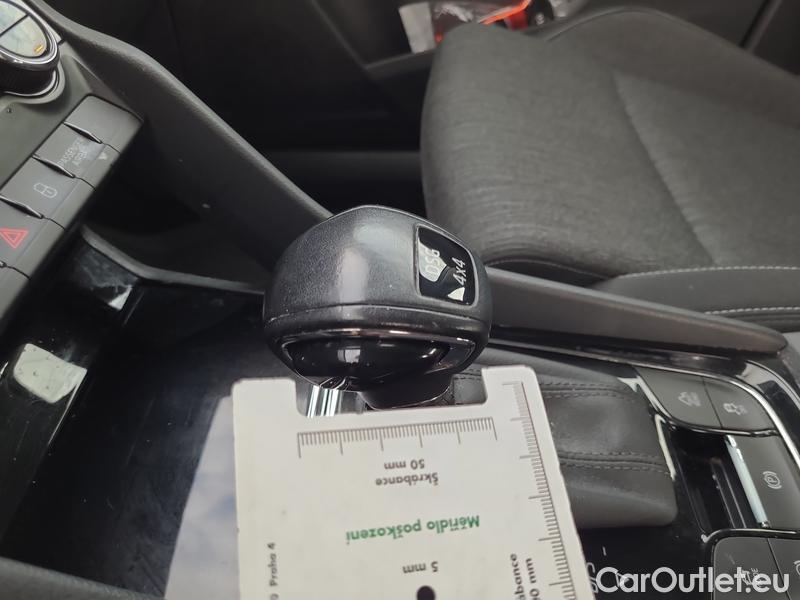  Skoda  Karoq  (NU)(2017->)  2.0TDI110 Style 4x4 DSG #6