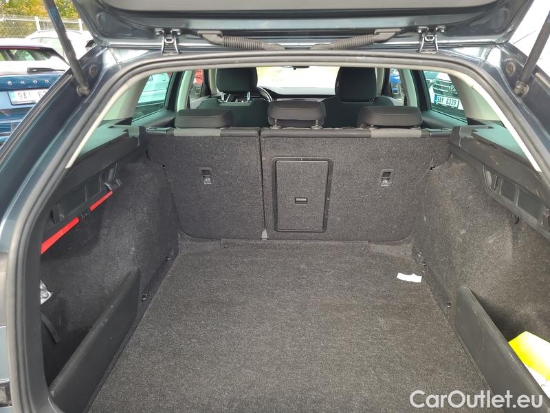  Skoda  Octavia  Combi (NX3)(2020) Oct.Combi 2.0TDI 85 Ambition #21