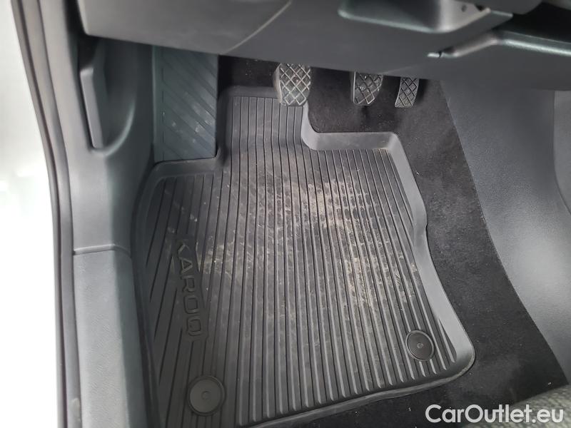  Skoda  Karoq  (NU)(2017->)  1.0 TSI 81 Style 5d #7
