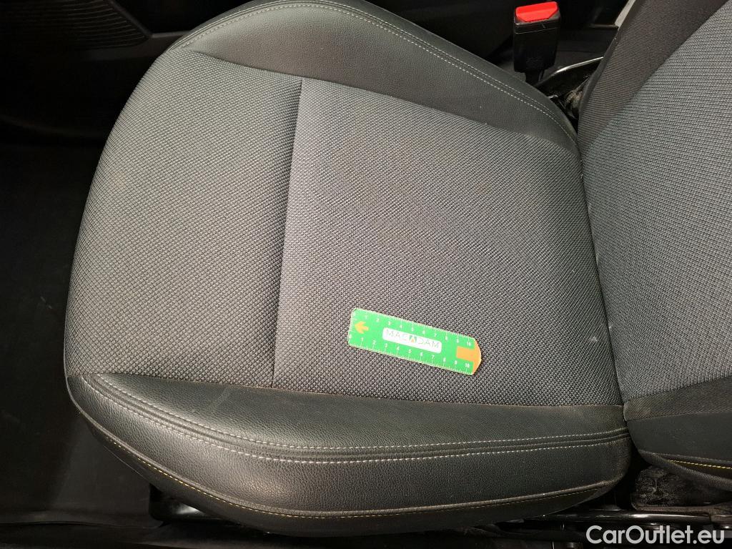  Renault  Kangoo RENAULT  / 2021 / 4P / Fourgonnette Extra - Blue dCi95 Sésame Ouvre Toi #16