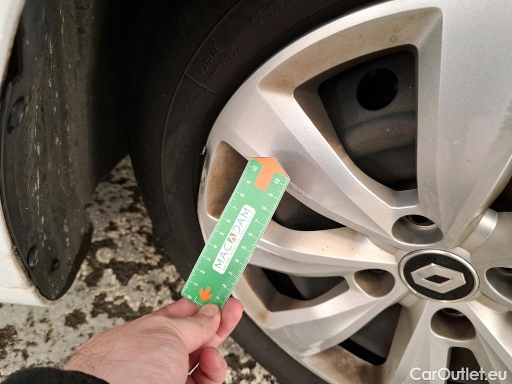  Renault  Clio  V Société Air Nav 1.0 TCe 90CV BVM6 E6d #13