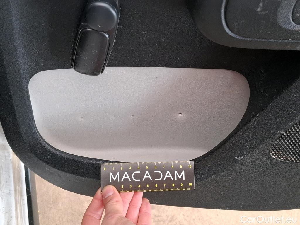  Citroen  C3 CITROEN  Société / 2020 / 5P / Berline / VU PureTech 83 S&S BVM Feel Nav #44