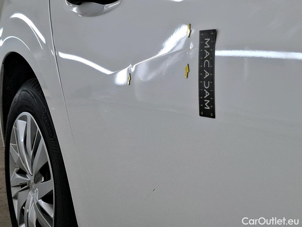  Peugeot  208  Premium 1.5 HDi 100CV BVM6 E6d #6