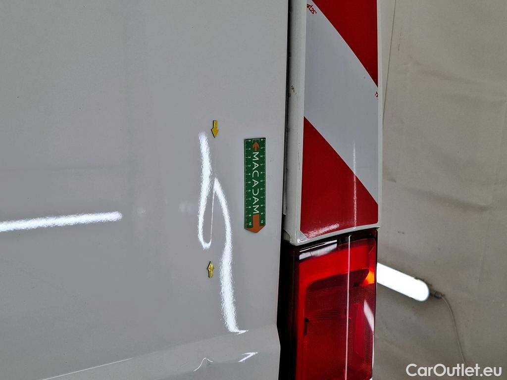  Citroen  Jumper CITROEN  CA VU 4p Fourgon 35 L2H2 BlueHDi 130 BVM6 Cab App Confort #18