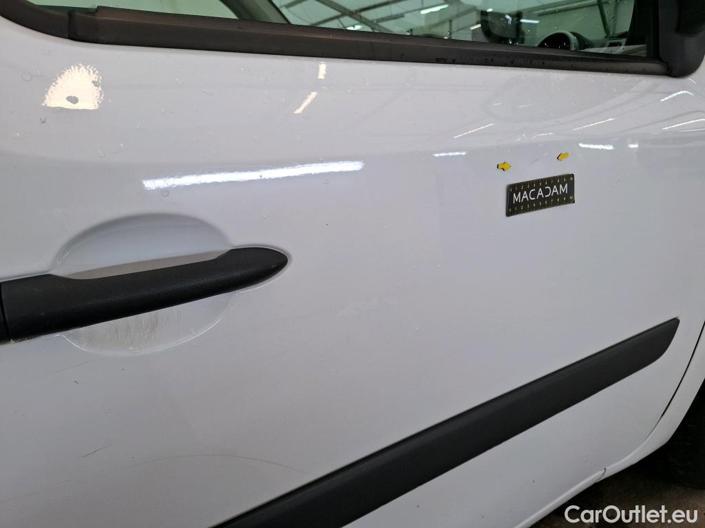  Renault  Kangoo  II Express Maxi Extra (Série Spéciale) 1.5 dCi 95CV BVM6 E6dT #22