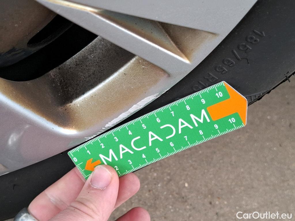  Peugeot  208  Affaire Premium 1.5 HDi 100CV BVM5 E6dT #18