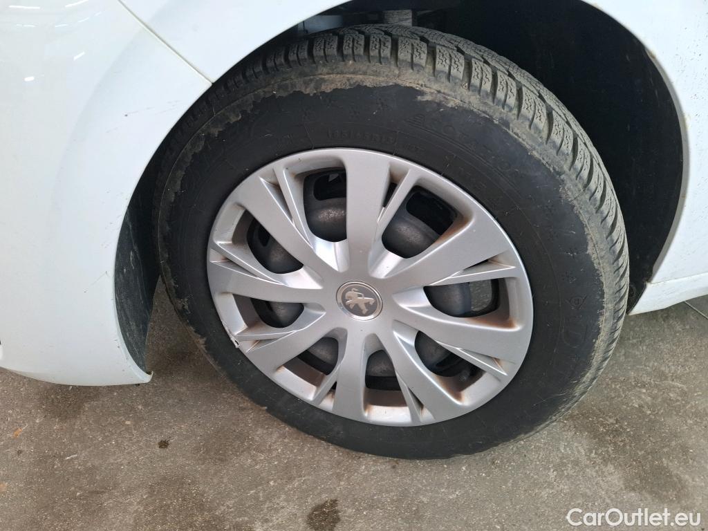  Peugeot  208  Affaire Premium Pack 1.5 HDi 100CV BVM5 E6dT #15