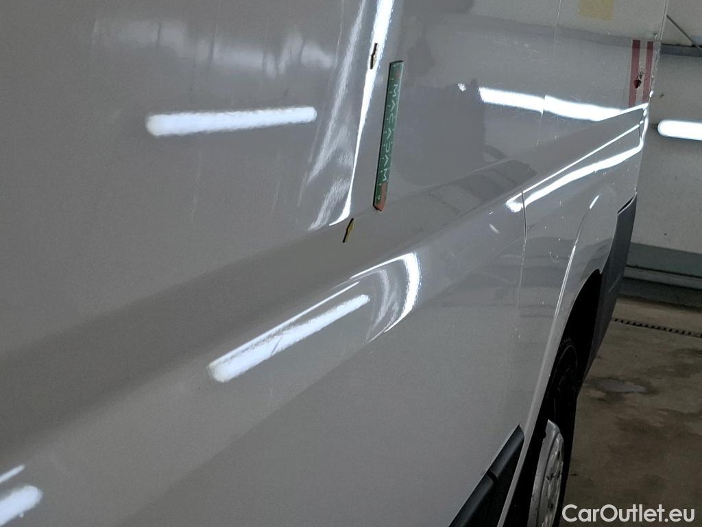  Citroen  Jumper CITROEN  CA VU 4p Fourgon 35 L2H2 BlueHDi 130 BVM6 Cab App Confort #12