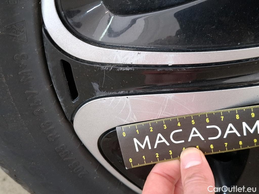  Citroen  C3 CITROEN  Société / 2020 / 5P / Berline / VU PureTech 83 S&S BVM Feel Nav #112