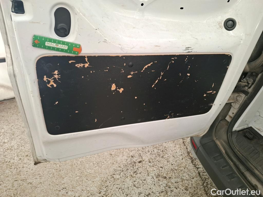  Renault  Kangoo RENAULT  / 2021 / 4P / Fourgonnette Extra - Blue dCi95 Sésame Ouvre Toi #3