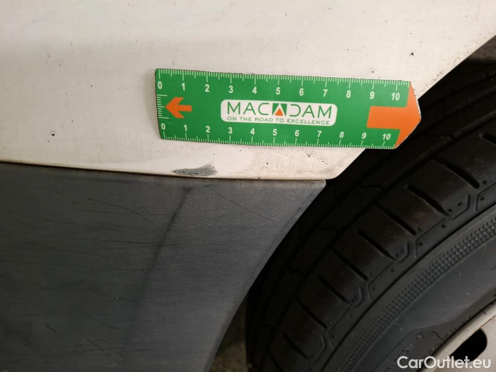  Citroen  Berlingo  Fourgon Club L1 (Court) 1.6 BlueHDi 100CV BVM5 E6 #8