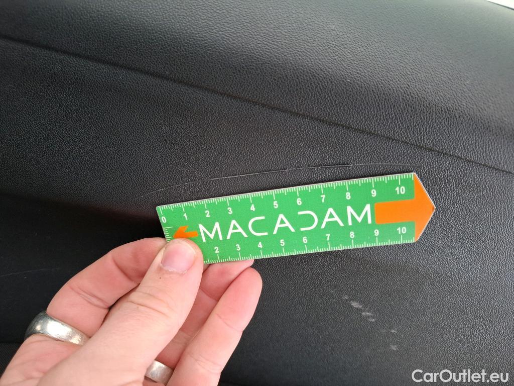  Peugeot  208  Affaire Premium 1.5 HDi 100CV BVM5 E6dT #9