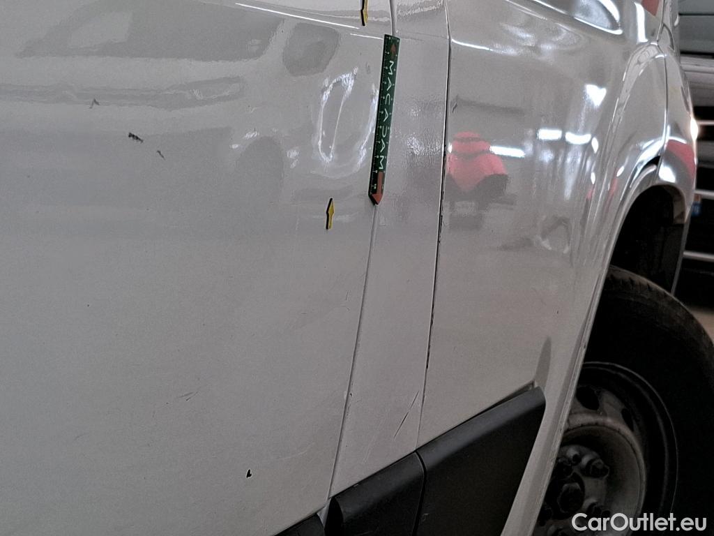  Citroen  Jumper CITROEN  CA VU 4p Fourgon 35 L2H2 BlueHDi 130 BVM6 Cab App Confort #24