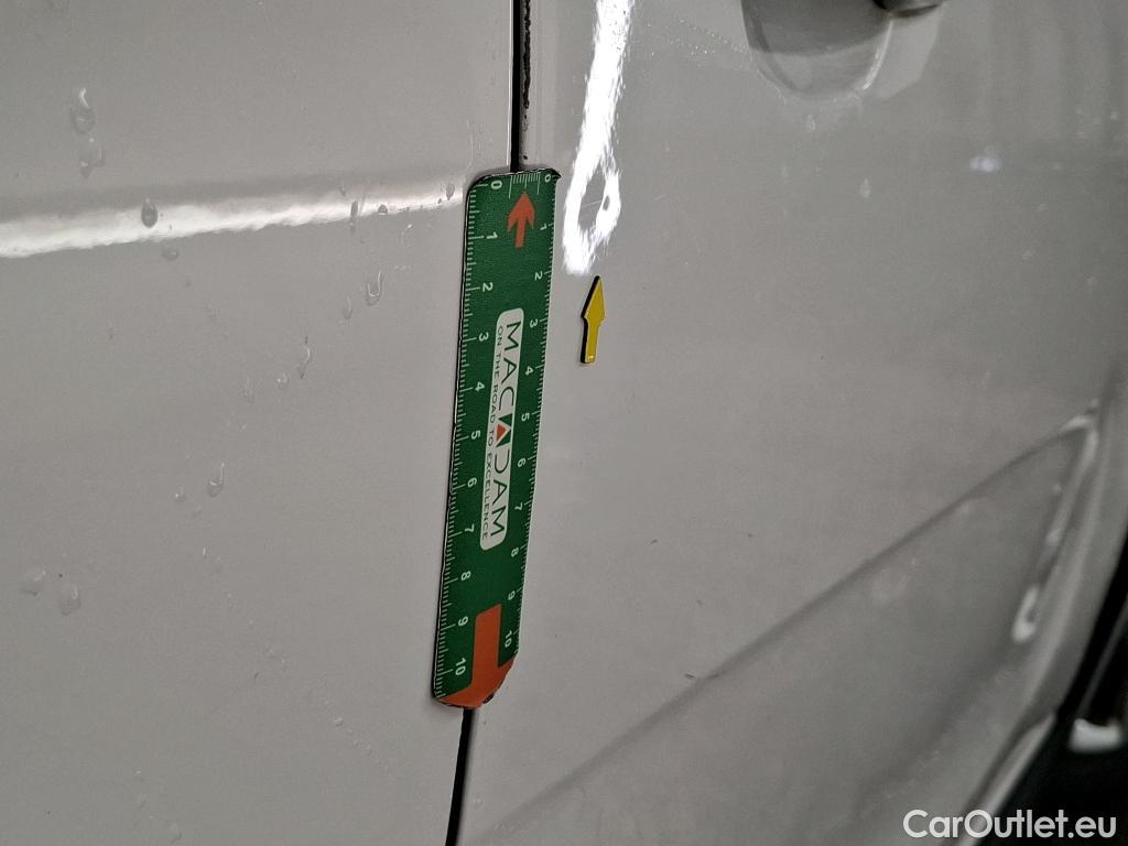  Citroen  C3  Société Feel Business R 1.5 BlueHDI 100CV BVM5 E6dT #21