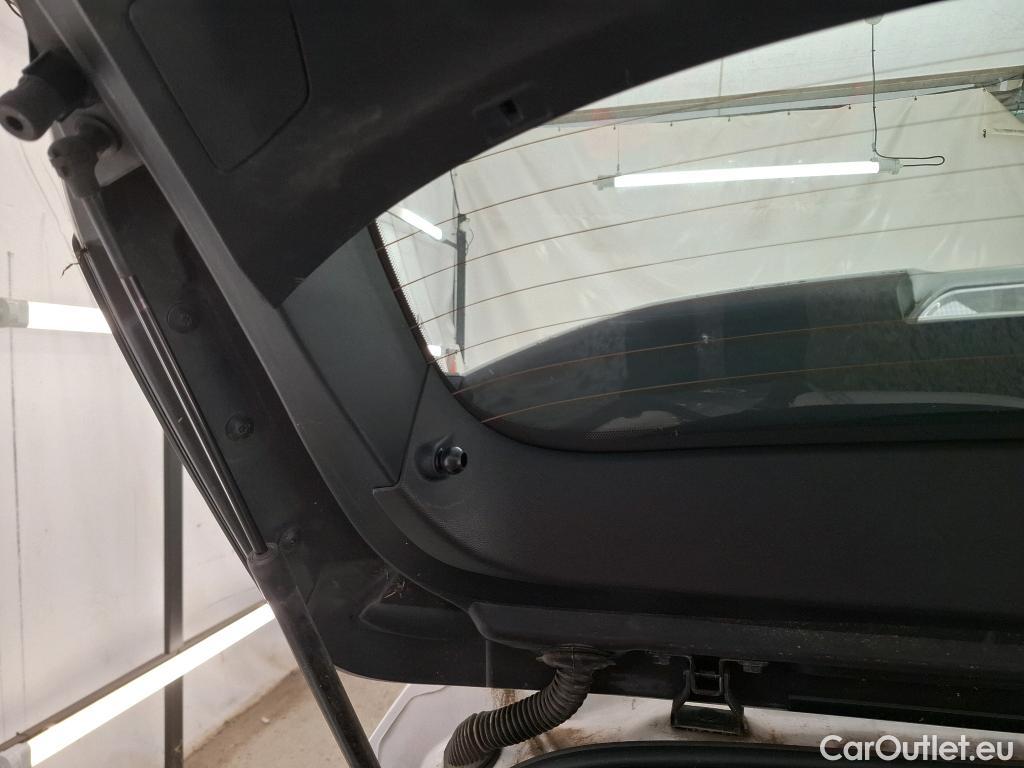  Peugeot  308  Active Pack 1.5 HDi 130CV BVA8 E6d #36