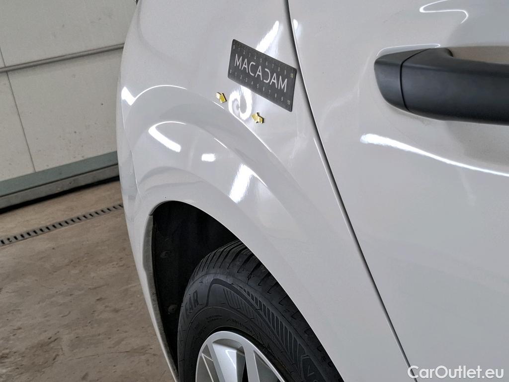  Peugeot  208  Premium 1.5 HDi 100CV BVM6 E6d #2