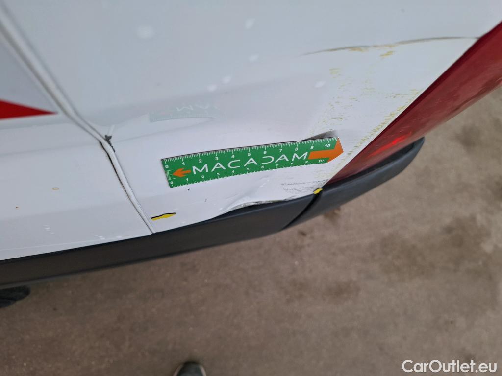  Citroen  Jumper CITROEN  CA VU 4p Fourgon 35 L2H2 BlueHDi 130 BVM6 Cab App Confort #2