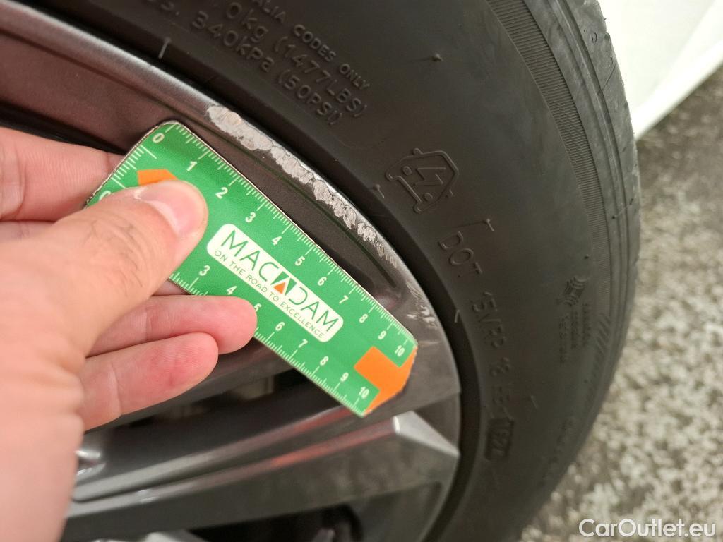  Peugeot  308  Active Pack 1.5 HDi 130CV BVA8 E6d #14