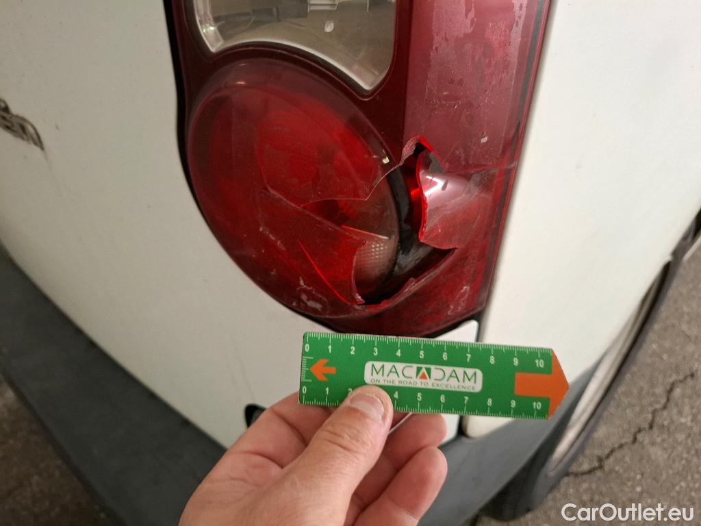  Citroen  Berlingo  Fourgon Club L1 (Court) 1.6 BlueHDi 100CV BVM5 E6 #45