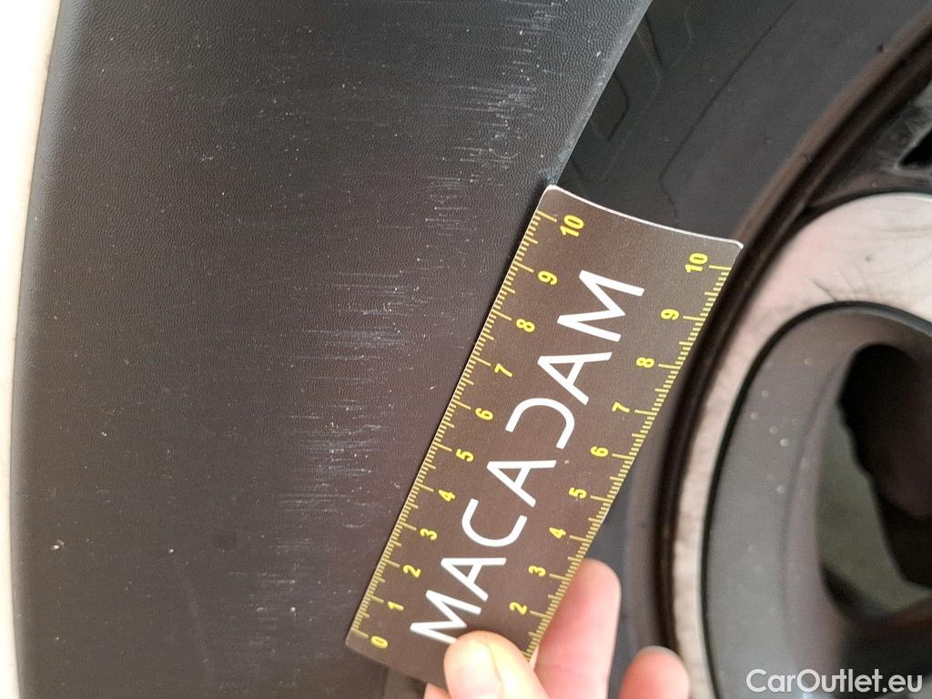  Citroen  C3 CITROEN  Société / 2020 / 5P / Berline / VU PureTech 83 S&S BVM Feel Nav #91