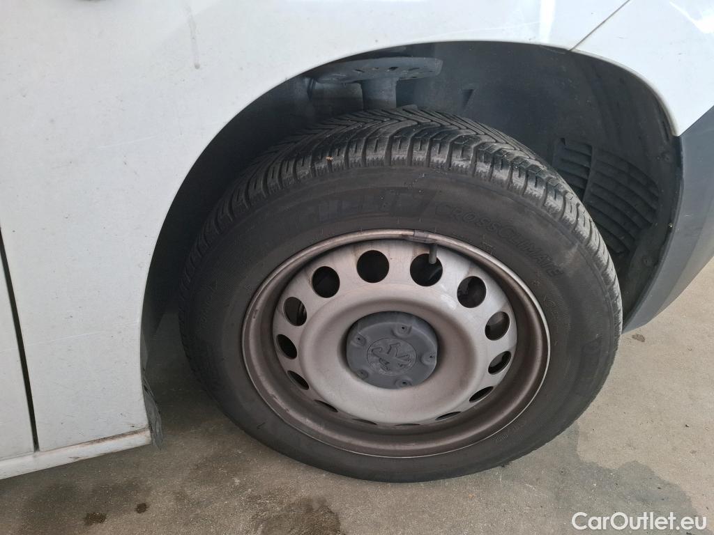  Peugeot  Partner  Premium L1 1.5 HDi 100CV BVM6 E6d #10