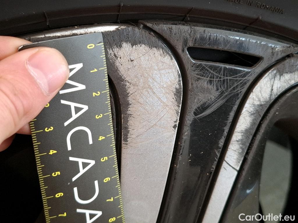  Citroen  C3 CITROEN  Société / 2020 / 5P / Berline / VU PureTech 83 S&S BVM Feel Nav #115