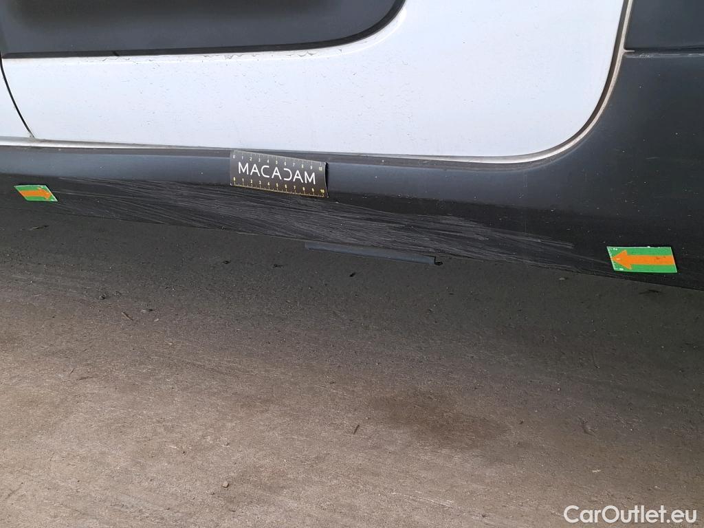  Citroen  C3 CITROEN  Société / 2020 / 5P / Berline / VU PureTech 83 S&S BVM Feel Nav #46