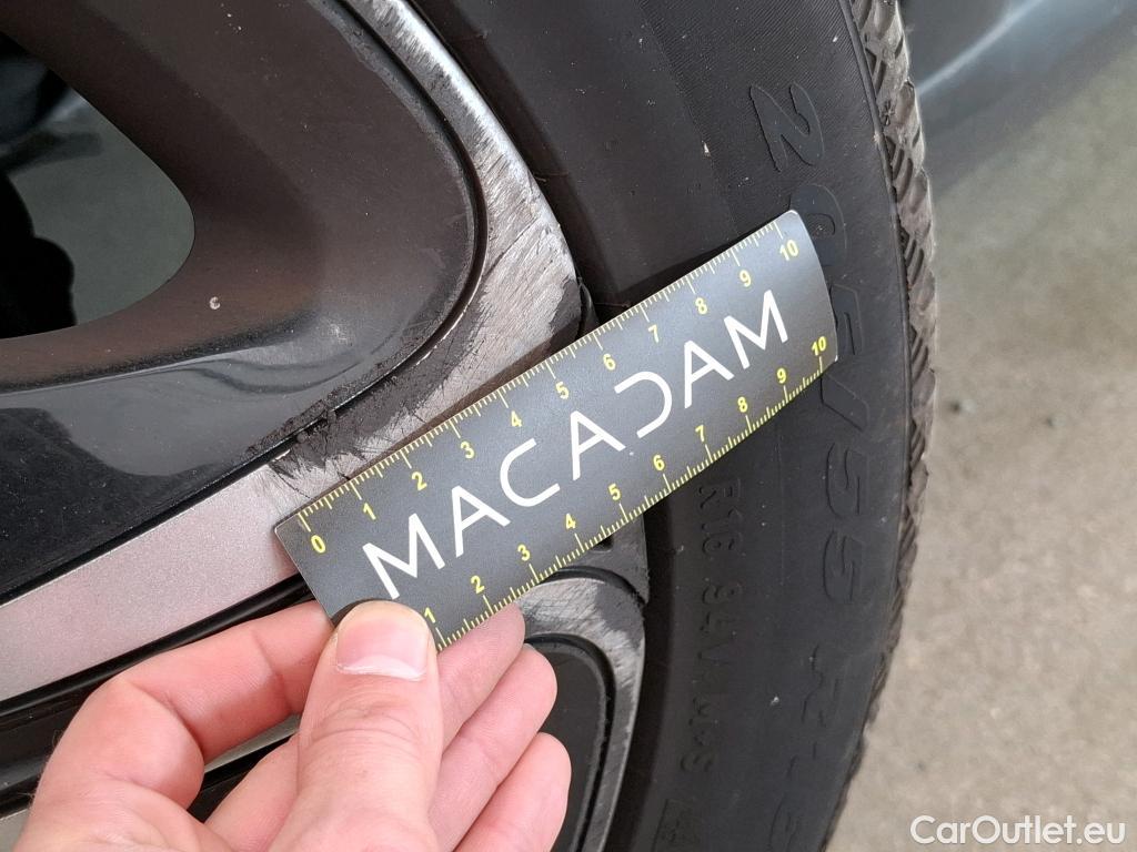  Citroen  C3 CITROEN  Société / 2020 / 5P / Berline / VU PureTech 83 S&S BVM Feel Nav #119