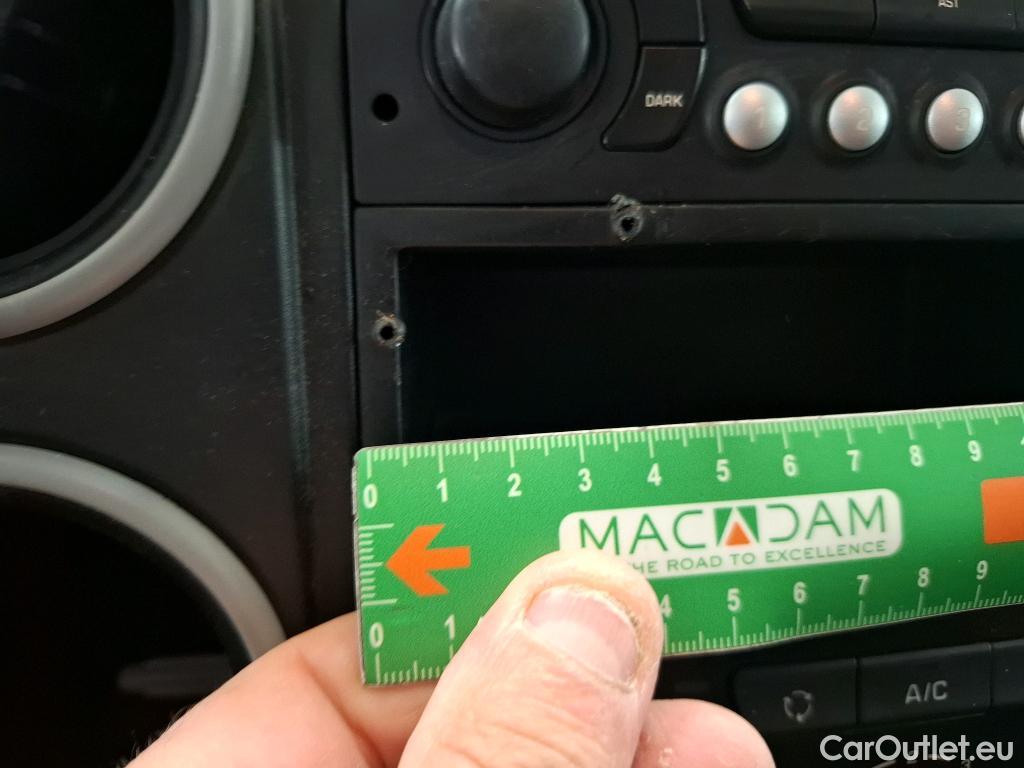  Citroen  Berlingo  Fourgon Club L1 (Court) 1.6 BlueHDi 100CV BVM5 E6 #63