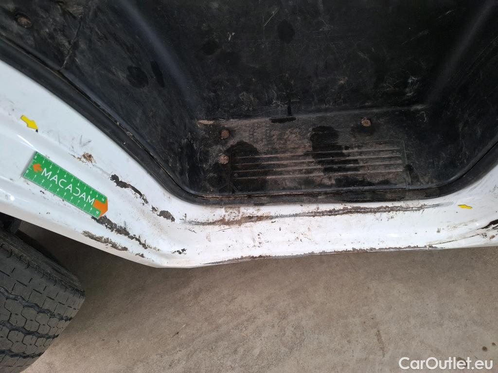  Citroen  Jumper CITROEN  CA VU 4p Fourgon 35 L2H2 BlueHDi 130 BVM6 Cab App Confort #36