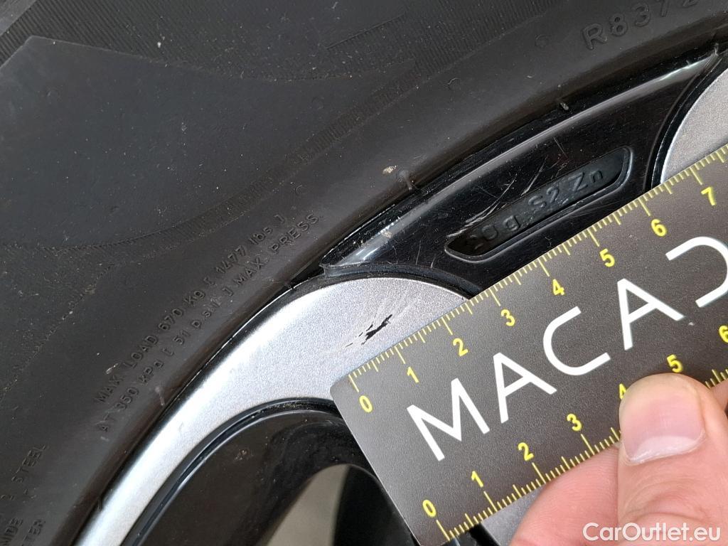  Citroen  C3 CITROEN  Société / 2020 / 5P / Berline / VU PureTech 83 S&S BVM Feel Nav #110