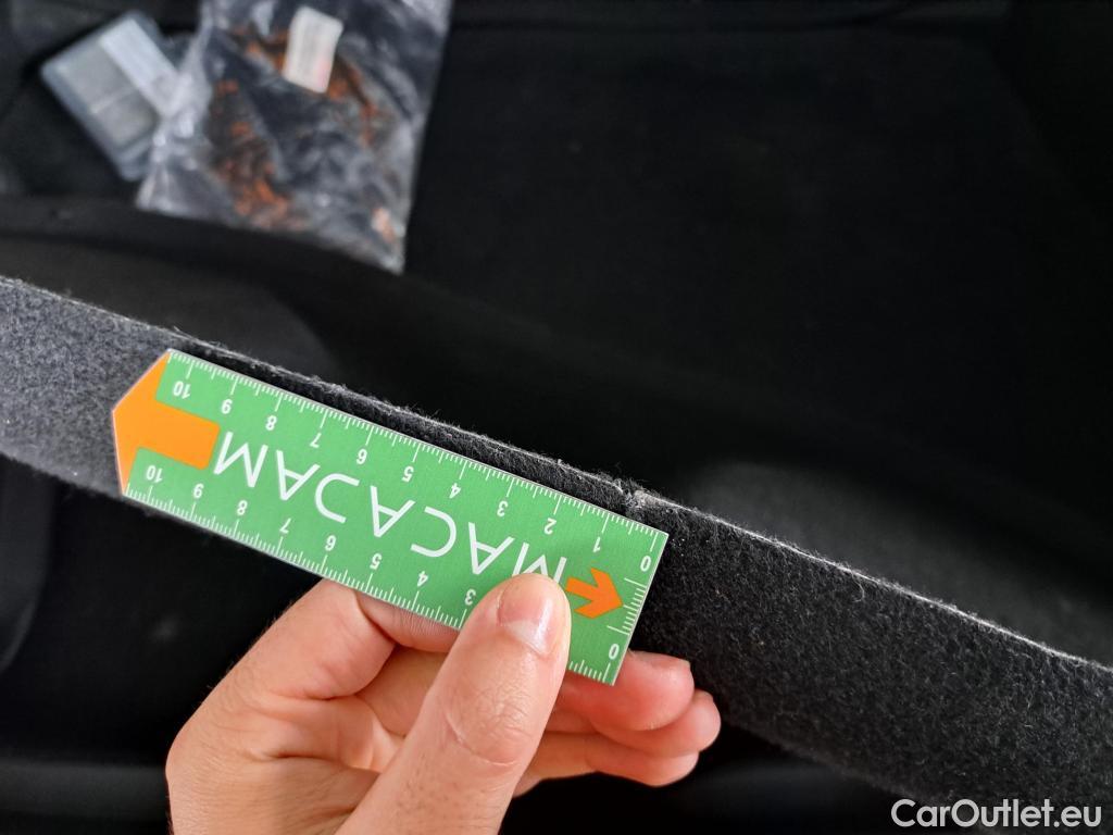  Toyota  C-HR TOYOTA  / 2016 / 5P / SUV 1.8 Hybride 122 Dynamic Business Stage A #8