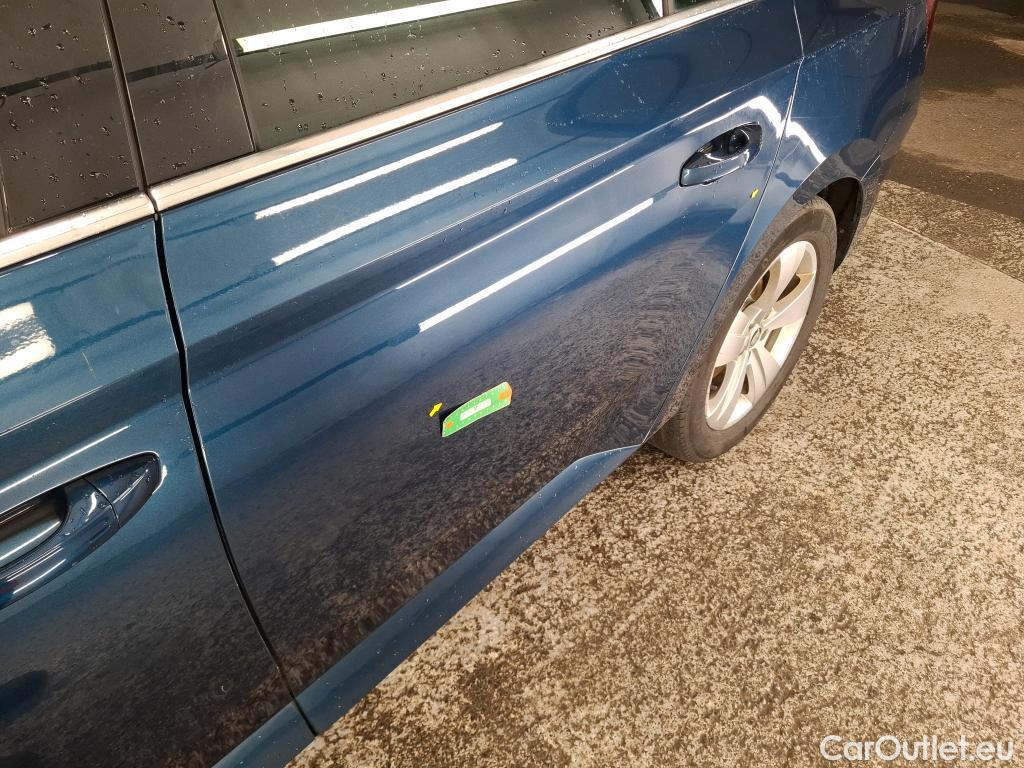  Skoda  Superb SKODA  Combi / 2019 / 5P / Break 1.4 TSI PHEV 218ch DSG6 Business #9