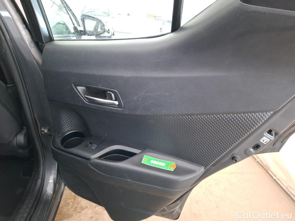  Toyota  C-HR TOYOTA  / 2016 / 5P / SUV 1.8 Hybride 122 Dynamic Business Stage A #3