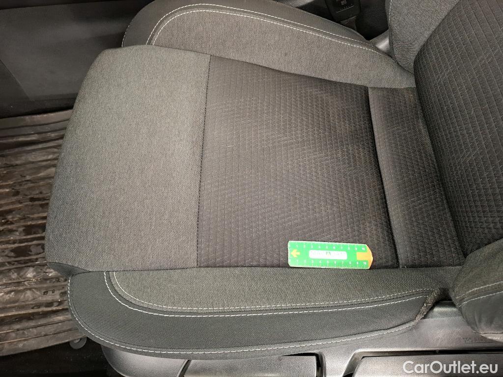  Nissan  Qashqai NISSAN  / 2021 / 5P / Crossover 1.3 MHEV 158ch Xtronic N-Style(SP) #9