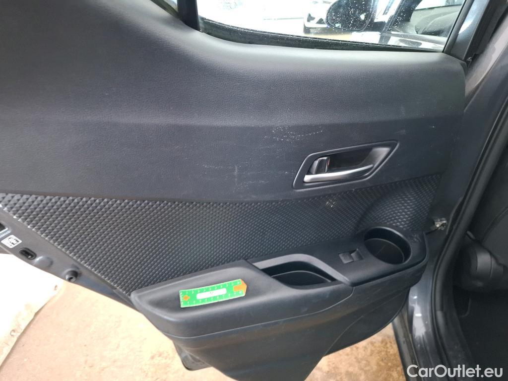  Toyota  C-HR TOYOTA  / 2016 / 5P / SUV 1.8 Hybride 122 Dynamic Business Stage A #1