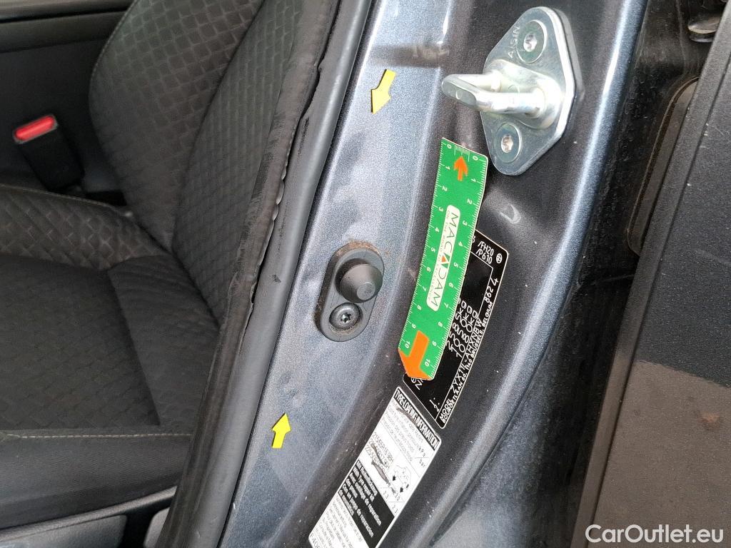  Toyota  C-HR TOYOTA  / 2016 / 5P / SUV 1.8 Hybride 122 Dynamic Business Stage A #21