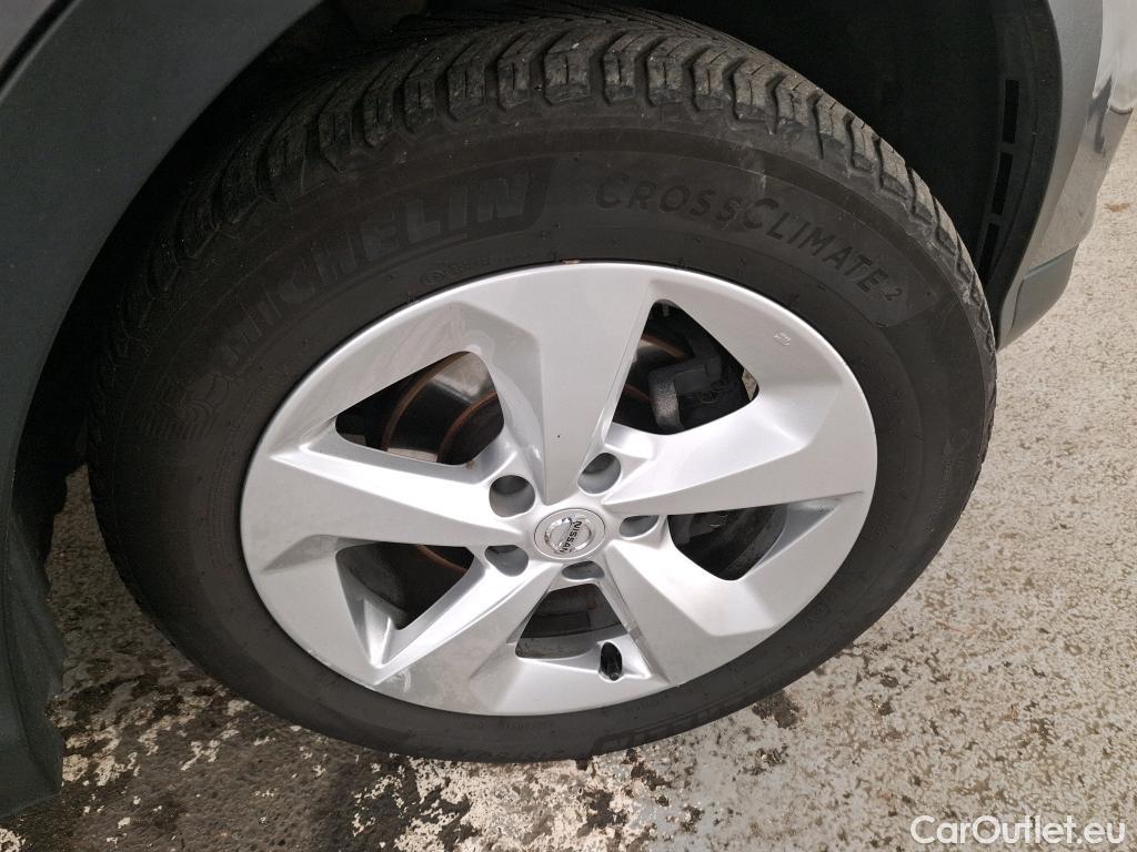  Nissan  Qashqai NISSAN  / 2017 / 5P / Crossover 1.5 DCI 115 Business Edition #23