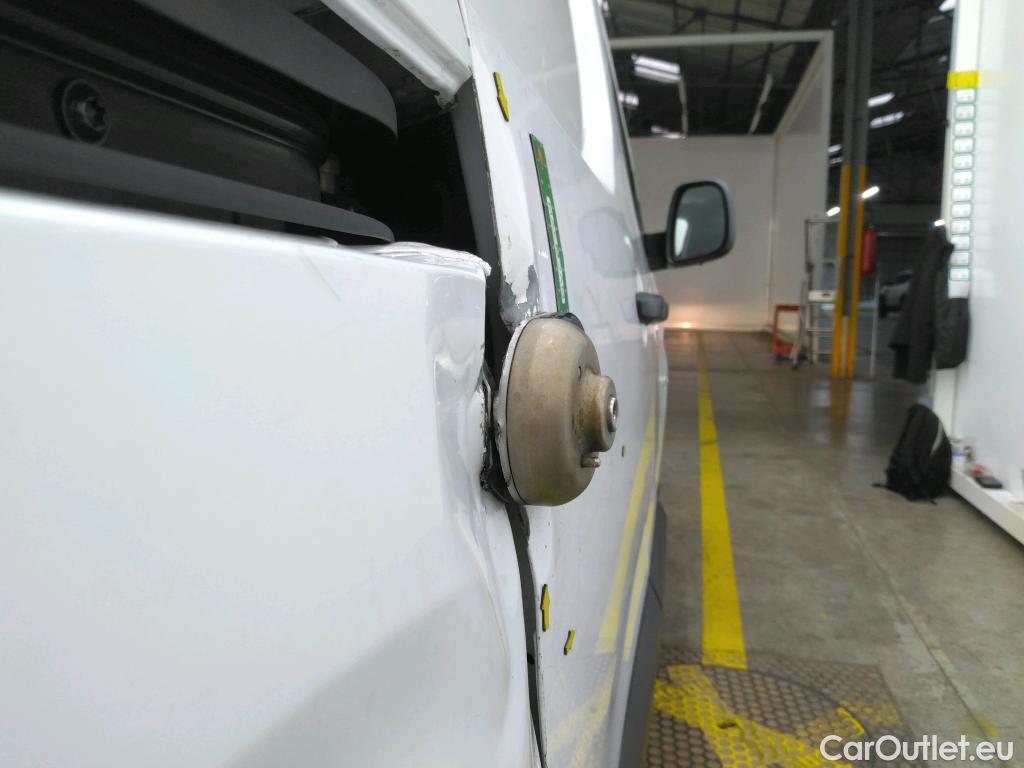  Citroen  Berlingo  Fourgon Club M 650 1.6 BlueHDi 100CV BVM5 E6 #39