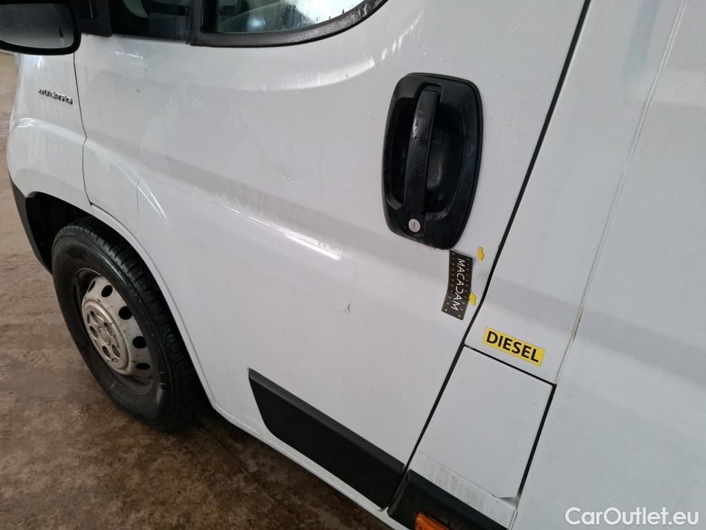  Fiat  Ducato FIAT   2014  4P  Fourgon tole Maxi 3 5 XL H2 2 3 Mjet 140 Pack Pro Nav #25