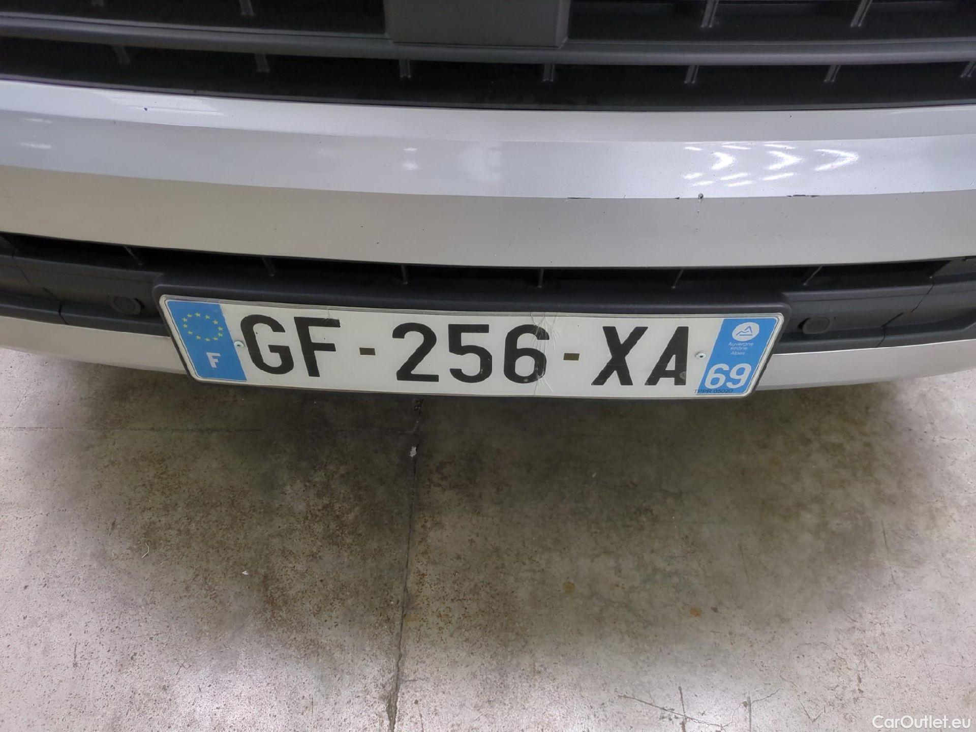  Volkswagen  Transporter VOLKSWAGEN  / 2019 / 4P / Fourgon tôlé 2.0 TDi 150 DSG7 L1H1 Business Plus #27