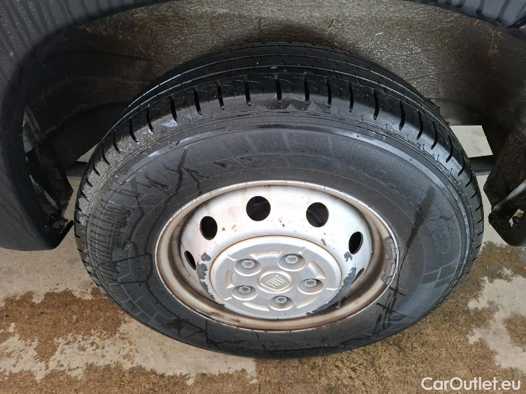  Fiat  Ducato FIAT   2014  4P  Fourgon tole Maxi 3 5 XL H2 2 3 Mjet 140 Pack Pro Nav #21