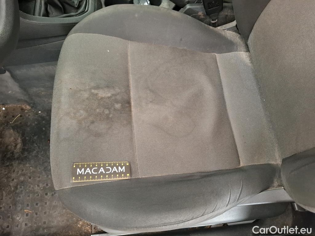  Volkswagen  Caddy VOLKSWAGEN  Van VU 4p Fourgonnette 2.0 TDI 75 Business Line #24