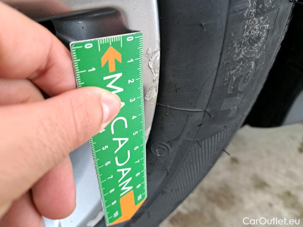  Hyundai  Konna Kona Business Mild-Hybrid 2WD 1.6 CRDi 135CV BVM6 E6d #8