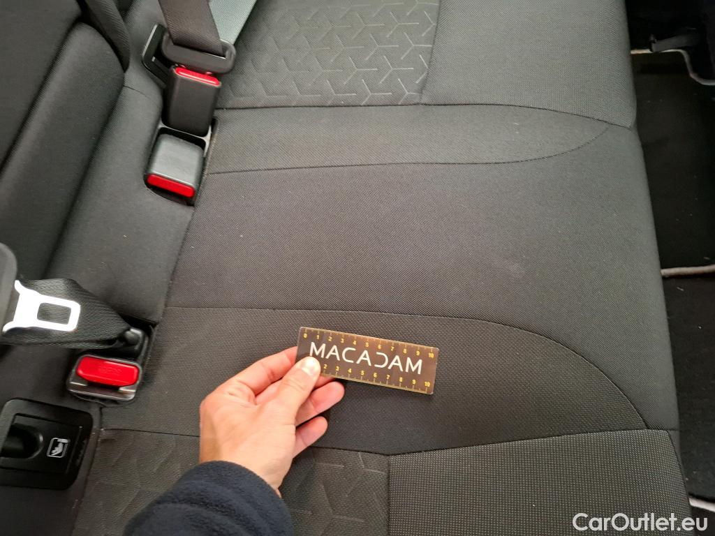  Toyota  Corolla TOYOTA  Touring Sports / 2018 / 5P / Break Hybride 184h Dynamic Business Stage Acad #19