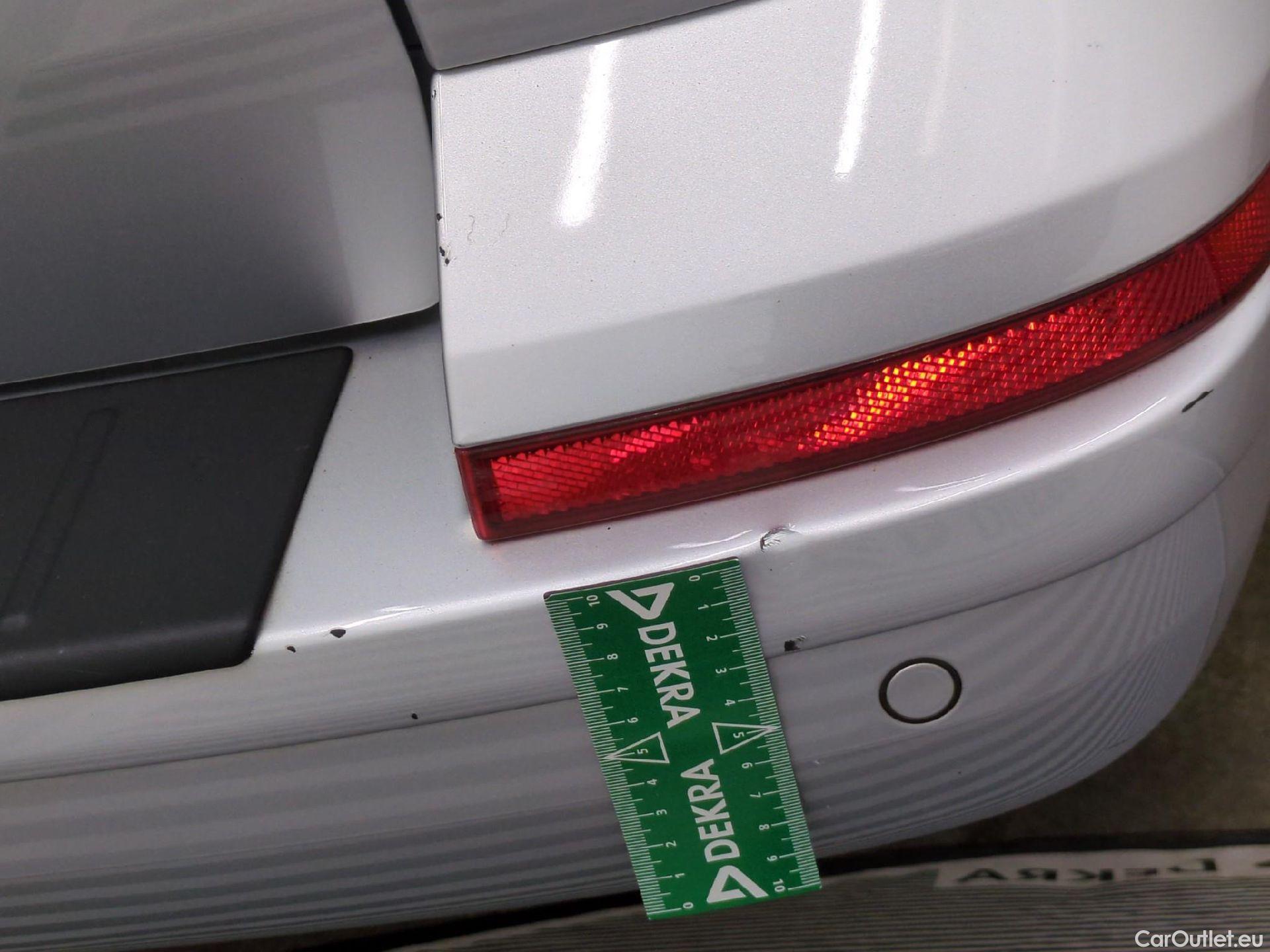  Volkswagen  Transporter VOLKSWAGEN  / 2019 / 4P / Fourgon tôlé 2.0 TDi 150 DSG7 L1H1 Business Plus #47