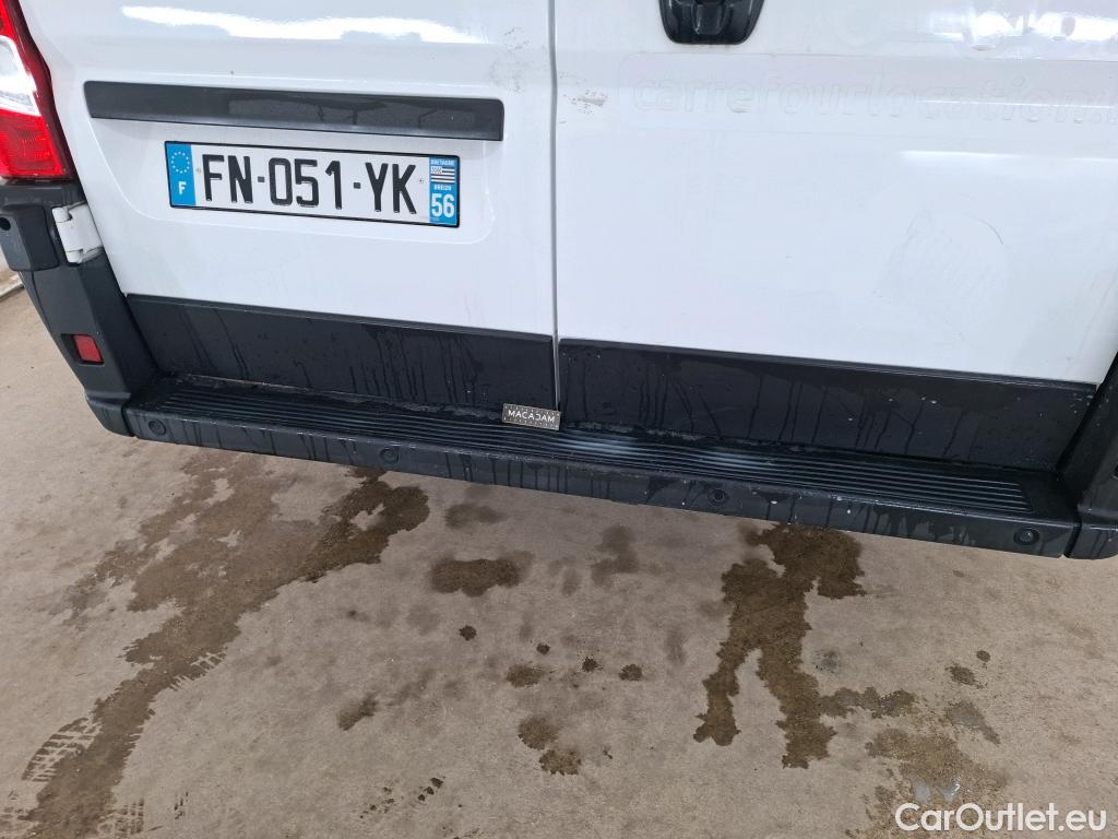  Fiat  Ducato FIAT   2014  4P  Fourgon tole Maxi 3 5 XL H2 2 3 Mjet 140 Pack Pro Nav #18