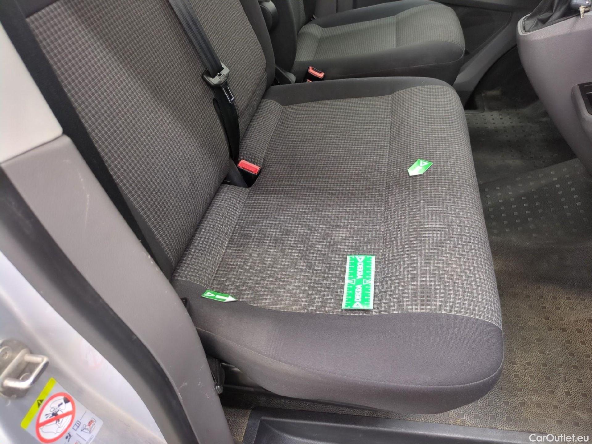  Volkswagen  Transporter VOLKSWAGEN  / 2019 / 4P / Fourgon tôlé 2.0 TDi 150 DSG7 L1H1 Business Plus #26