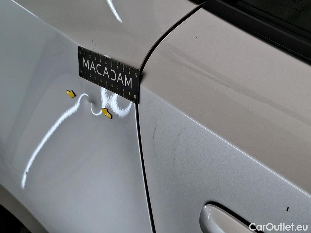  Toyota  Corolla TOYOTA  Touring Sports / 2018 / 5P / Break Hybride 184h Dynamic Business Stage Acad #8